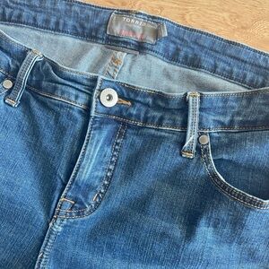 Torrid jeans boyfriend straight leg size 16
